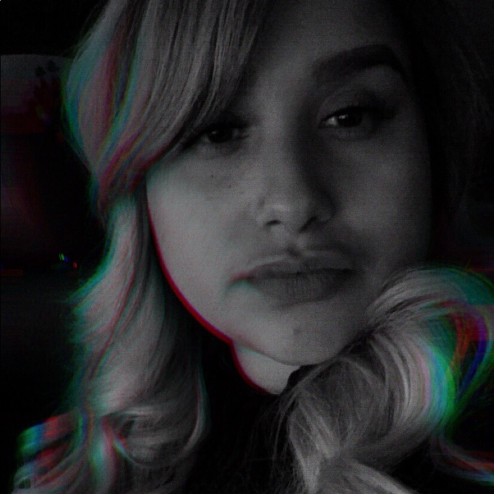 Meet your Posher, Erika